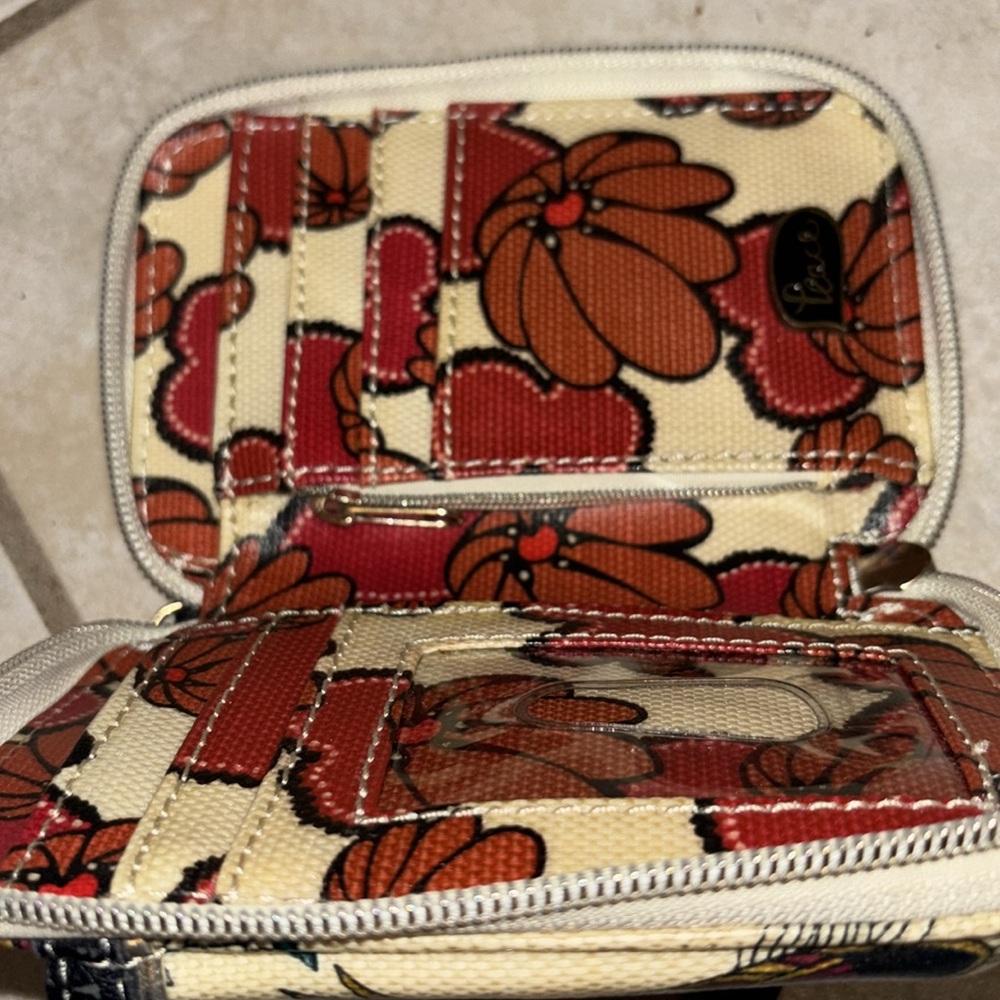 SAKROOTS SENDGEFN BUNDLE,, LOST wander WRISTLET CARD HOLDER PASSPORT HOLDER NWT - Picture 13 of 16